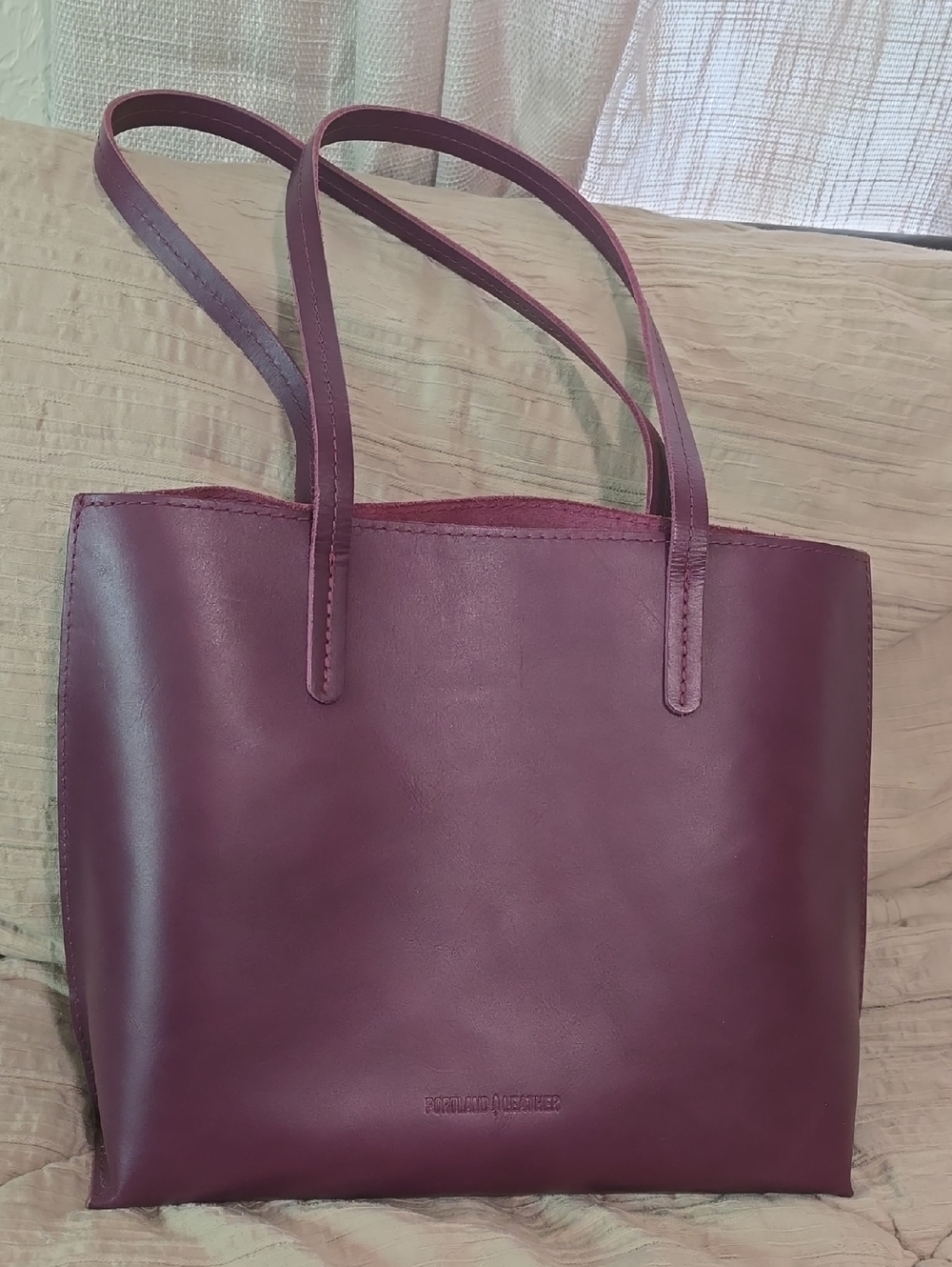Portland Leather August Tote Medium in Lollipop